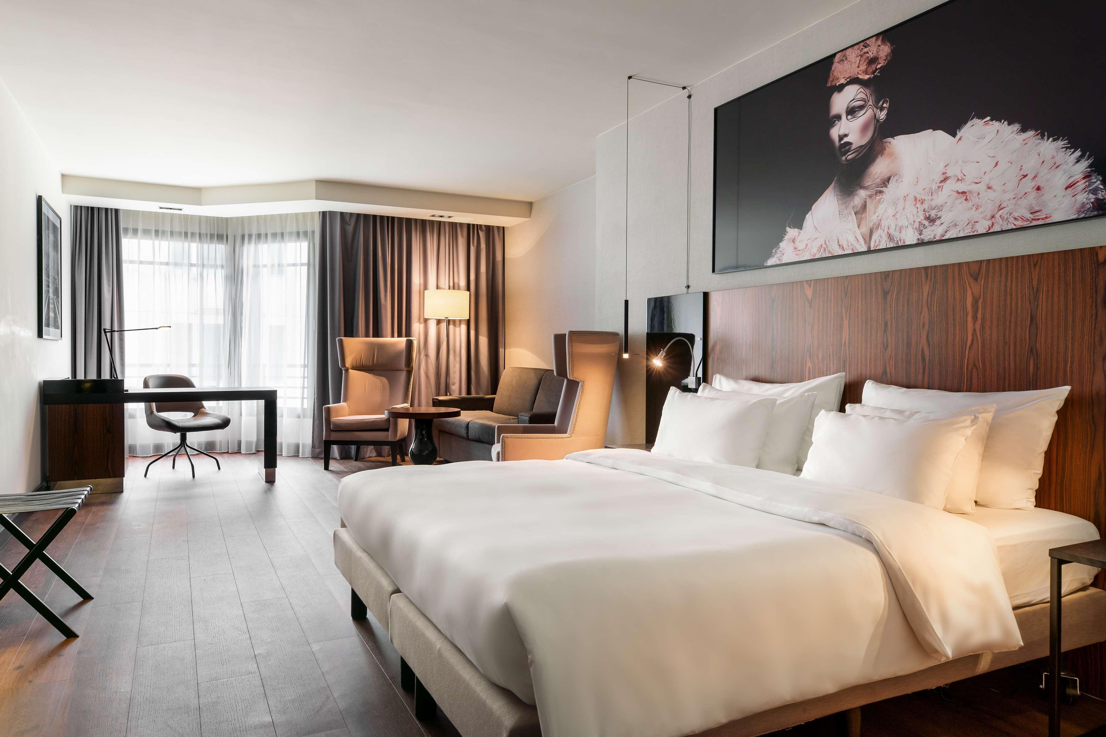 Radisson Collection Grand Place Hotel Brussels